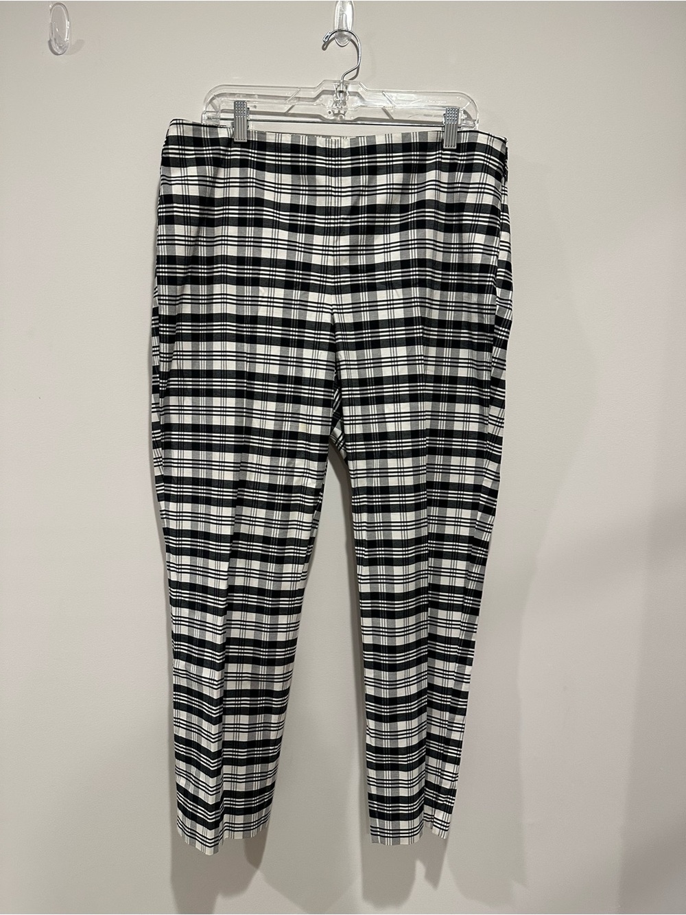 Talbots Black & White Plaid Cropped Ankle Pants